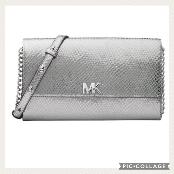 MICHAEL Michael Kors Handbags - 💜Michael Kors Mott Metallic Leather Crossbody💜